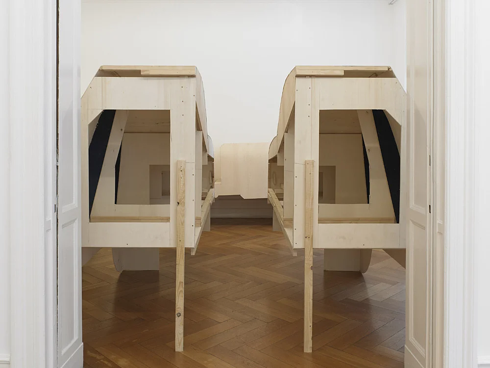 GRANDVILLE AND THE DECISION AT GRANDVILLE — Cosima von Bonin — Exhibitions — Galerie Buchholz — Image 00