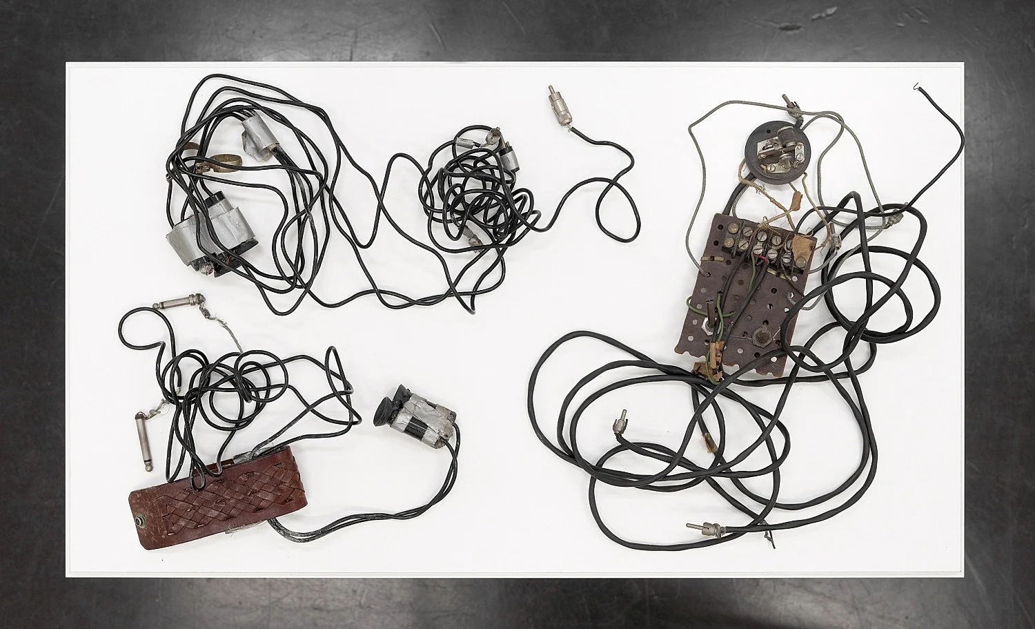 Invented Acoustical Tools Instruments 19662012 — Tony Conrad — Exhibitions — Galerie Buchholz — Image 29