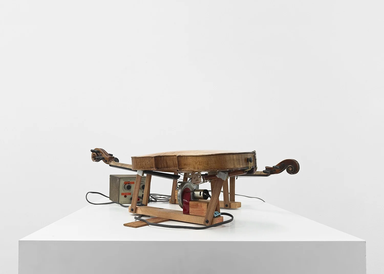 Invented Acoustical Tools Instruments 19662012 — Tony Conrad — Exhibitions — Galerie Buchholz — Image 50
