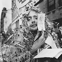 Douglas Crimp Before Pictures New York City 1967-1977 — Alvin Baltrop, Daniel Buren, The Cockettes, Joseph Cornell, Walker Evans, Jack Goldstein, Guy Hocquenghem, Peter... — Exhibitions — Galerie Buchholz — Image 150