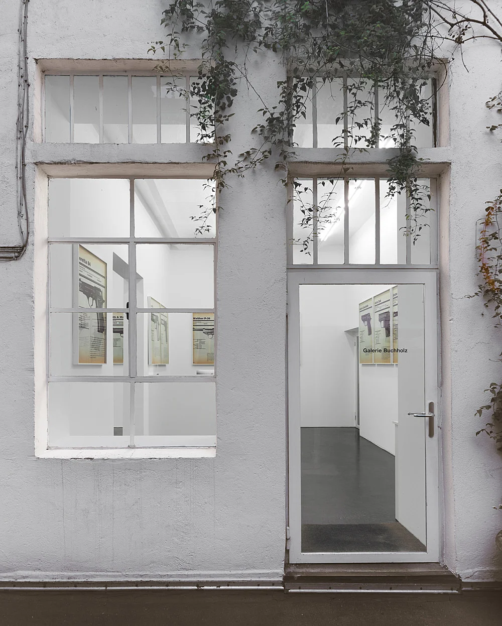 FIREARMS — Lutz Bacher — Exhibitions — Galerie Buchholz — Image 04