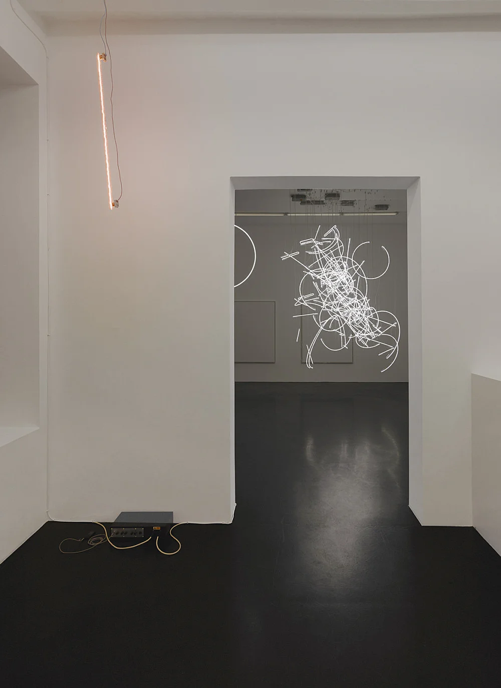 Being and Neonthingness — Cerith Wyn Evans — Exhibitions — Galerie Buchholz — Image 04