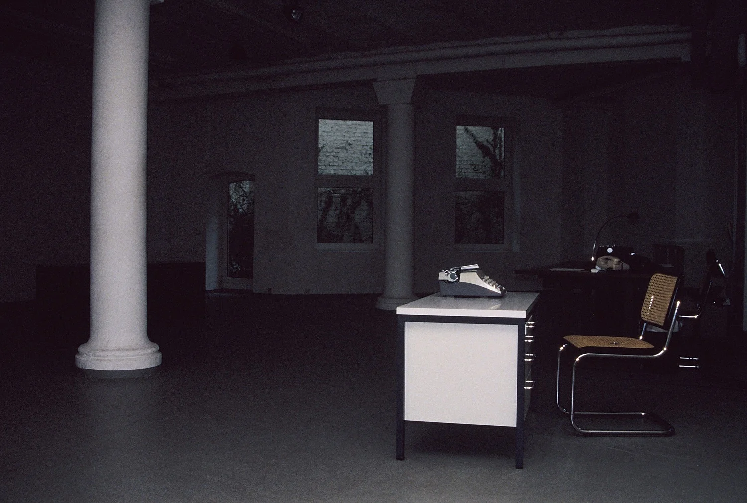 Übersetzungsbüro — Josef Strau — Exhibitions — Galerie Buchholz — Image 04