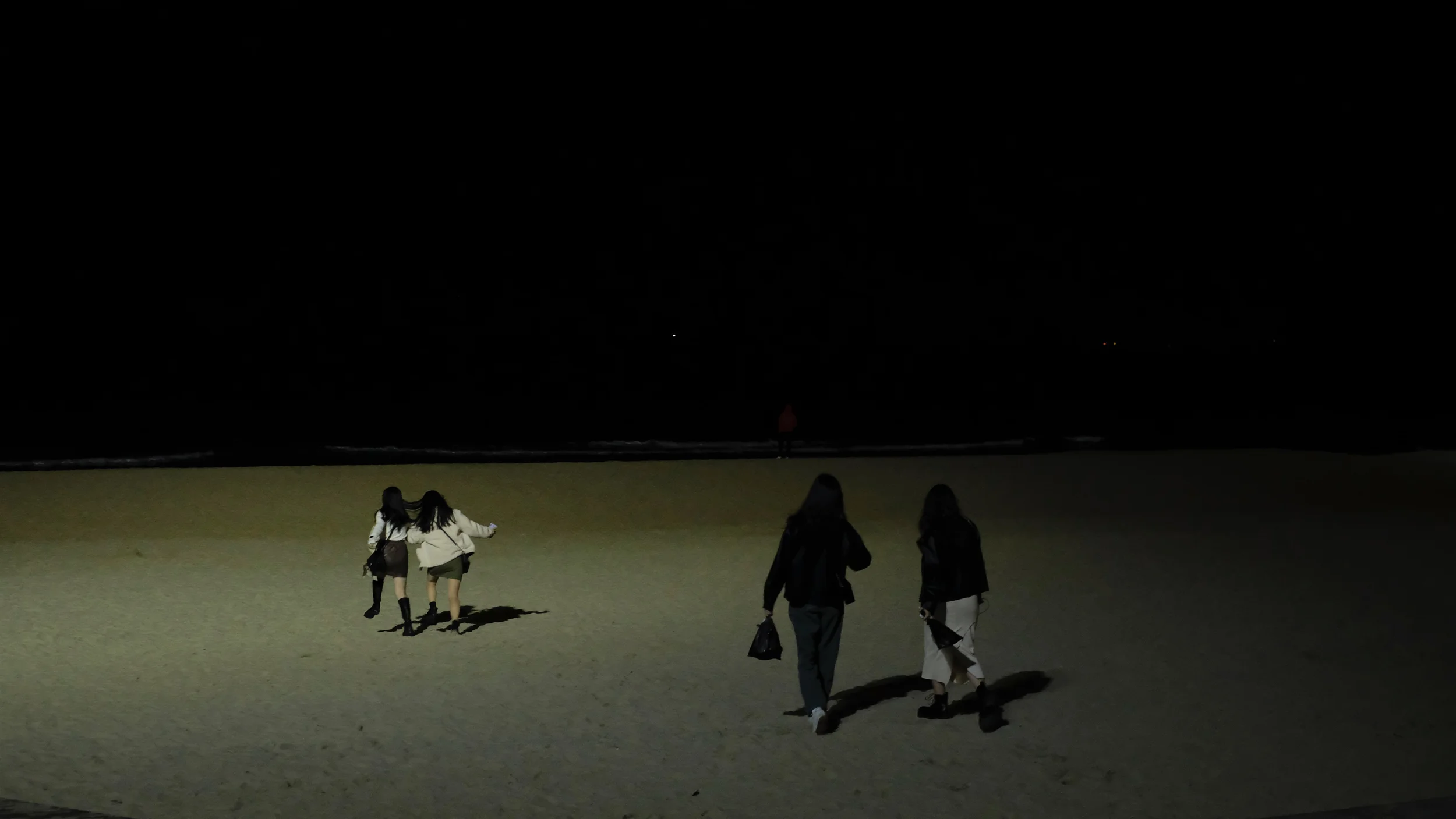 Je cherche quelquun — Alain Guiraudie — Exhibitions — Galerie Buchholz — Image 59