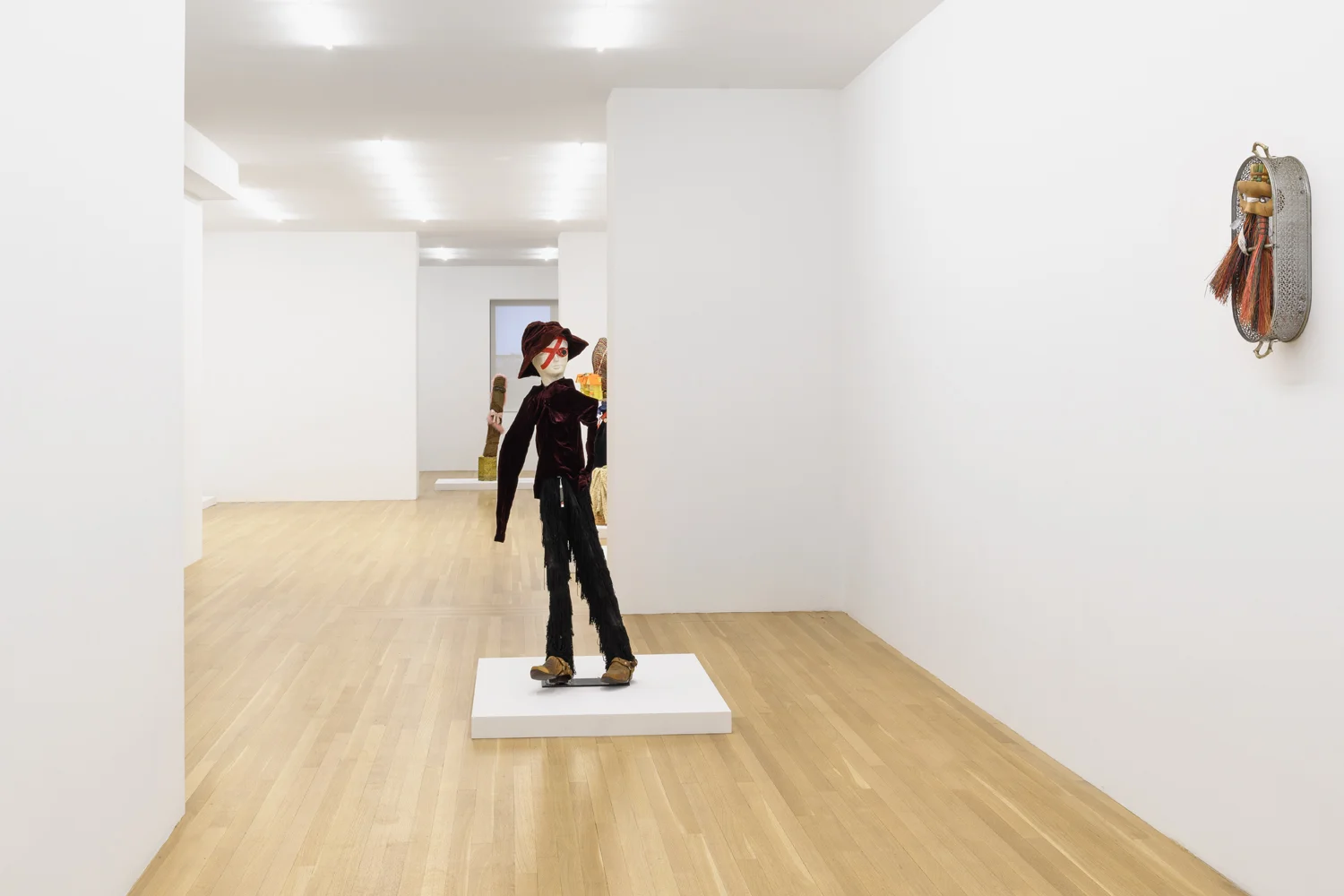 Exhibition curated by Scott Portnoy — Curtis Cuffie — Exhibitions — Galerie Buchholz — Image 04