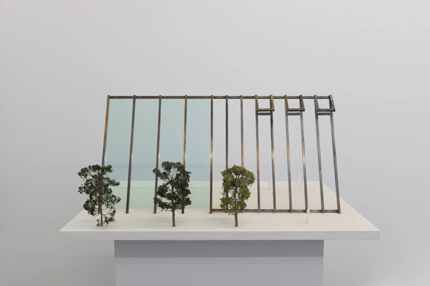 Projects for Outside ISA USA — Isa Genzken — Exhibitions — Galerie Buchholz — Image 72